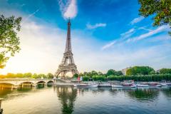 Tour Eiffel sur la Seine