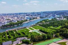 À Saint-Cloud (Hauts-de-Seine), les prix des appartements ont reculé de -8,5 % sur 1 an. © Fotofantastika - Getty Images