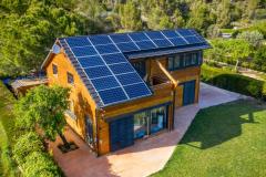 Investir dans des panneaux solaires pour dire adieu aux énergies fossiles