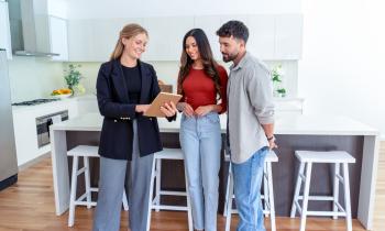 Un nouveau statut créé par Foncia pour attirer de nouveaux talents dans tout le territoire. © courtneyk – Getty Images