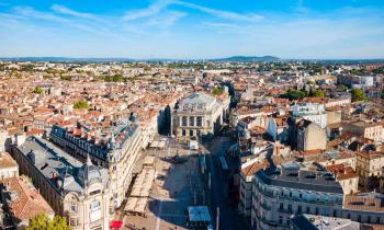 A Montpellier, le flux de nouvelles annonces a repris dès 2023, limitant ainsi l'accumulation du stock de biens. © Getty Images