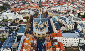 À Mulhouse, métropole la moins chère de France, il est possible d’acheter 186 m² avec un budget de 250 000 €. © Guven Ozdemir – Getty Images