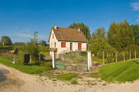 Les maisons individuelles de moins de 50 mètres carrés ne sont pas soumises au DPE. © fotoVoyager - Getty Images