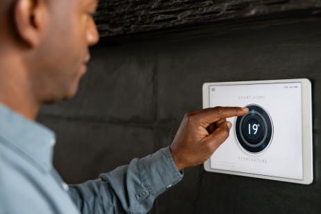 economie-energie-domotique-maison-connectee-seloger