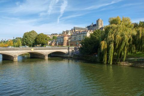En Occitanie, une ville comme Le Mans affiche des prix au mètre carré inférieurs à 3 000 €,