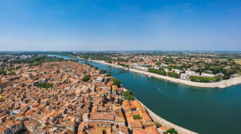Vue panoramique de la ville d'arles