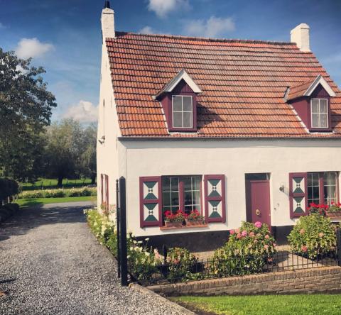 Bien qu’obligatoire pour la vente d’une maison, certains biens sont exemptés de DPE. © anouchka - Getty Images