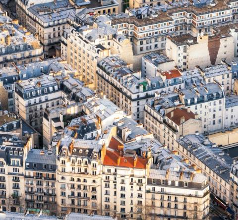 À Paris, où les prix sont encore –11 % en dessous de leur pic de 2020, près d’un vendeur sur cinq revend à perte. © georgeclerk - Getty images